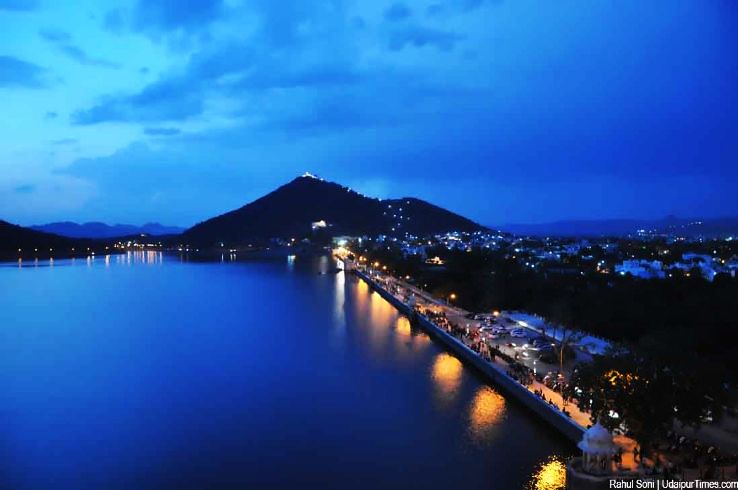 Fateh Sagar Lake
